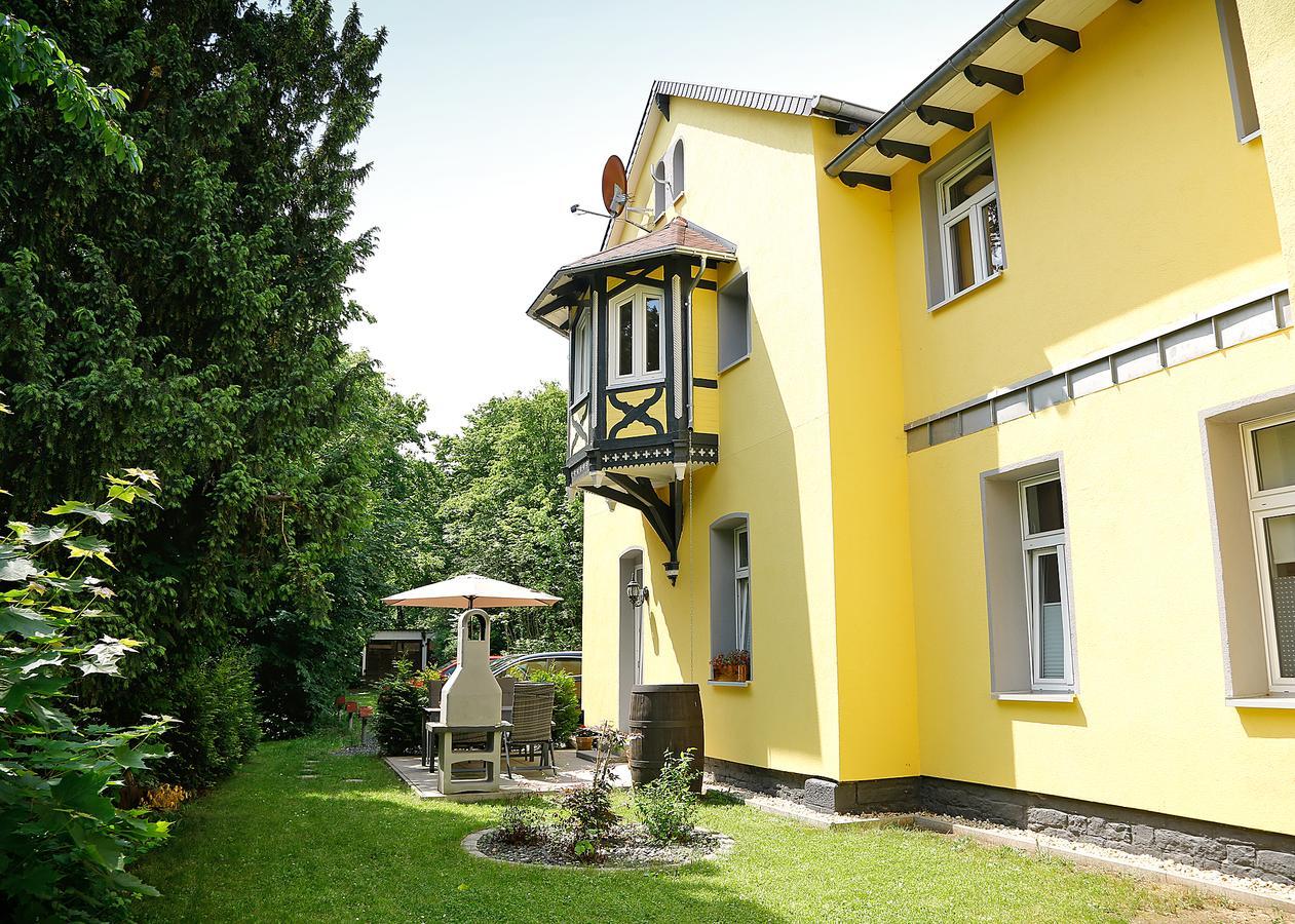 Haus Eveline - Ferienwohnungen Unterhalb Der Wartburg - Άιζεναχ Εξωτερικό φωτογραφία
