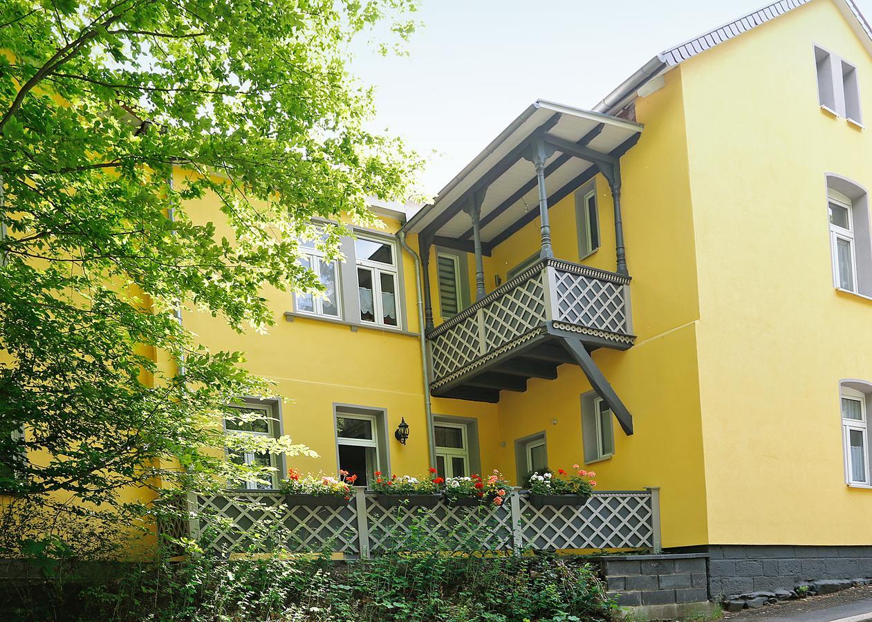 Haus Eveline - Ferienwohnungen Unterhalb Der Wartburg - Άιζεναχ Εξωτερικό φωτογραφία